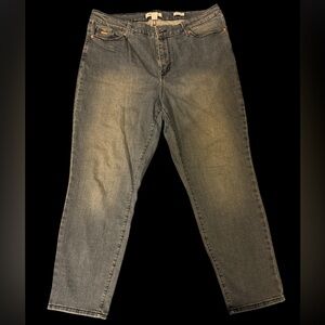 Nine West Women’s Gramercy Crop Size 14 Blue Jeans